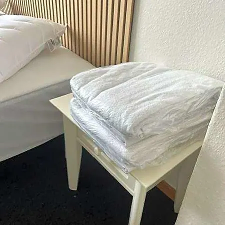 Folsted - Vaerelse 105 Fri Parkering Kapselhoteller Bjergby